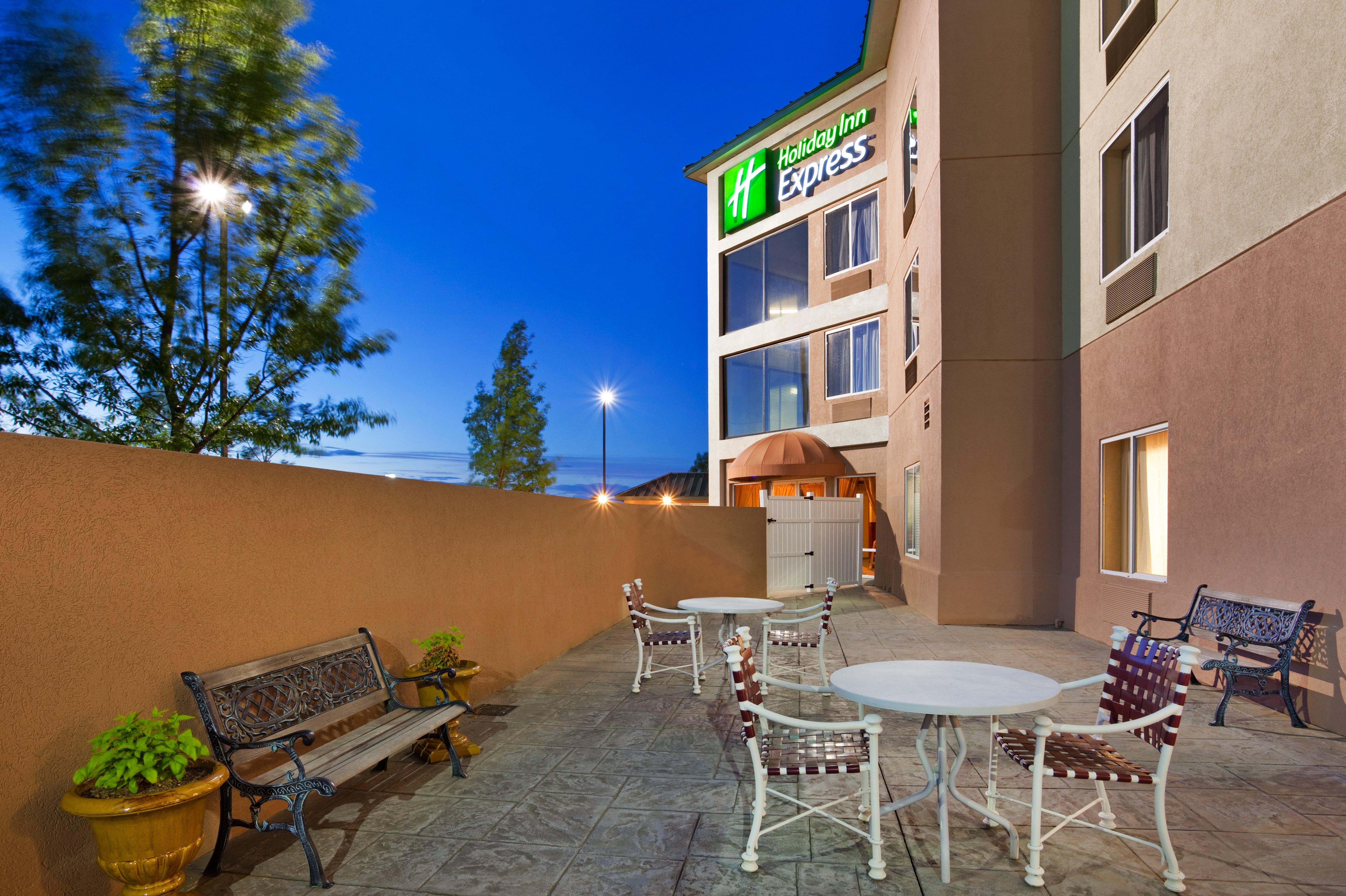 Holiday Inn Express & Suites Kings Mountain - Shelby Area By Ihg Екстер'єр фото