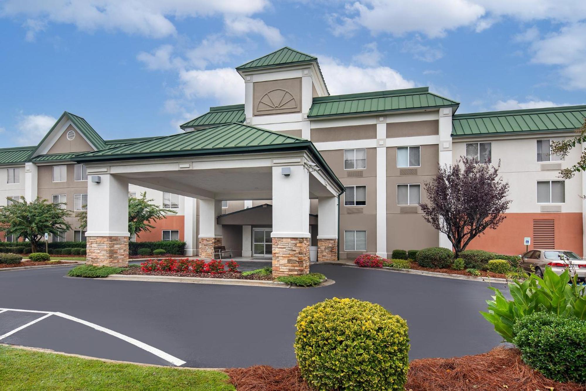 Holiday Inn Express & Suites Kings Mountain - Shelby Area By Ihg Екстер'єр фото