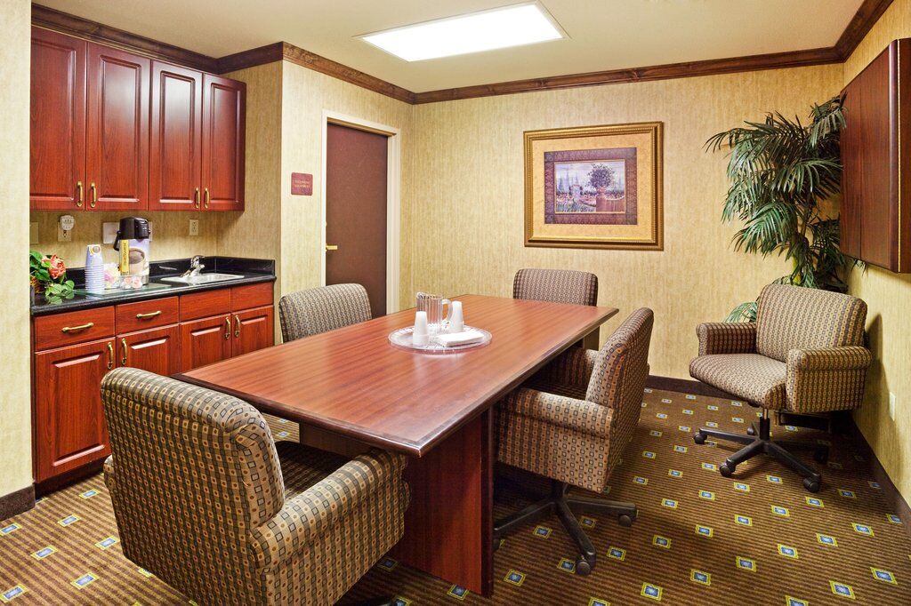 Holiday Inn Express & Suites Kings Mountain - Shelby Area By Ihg Екстер'єр фото